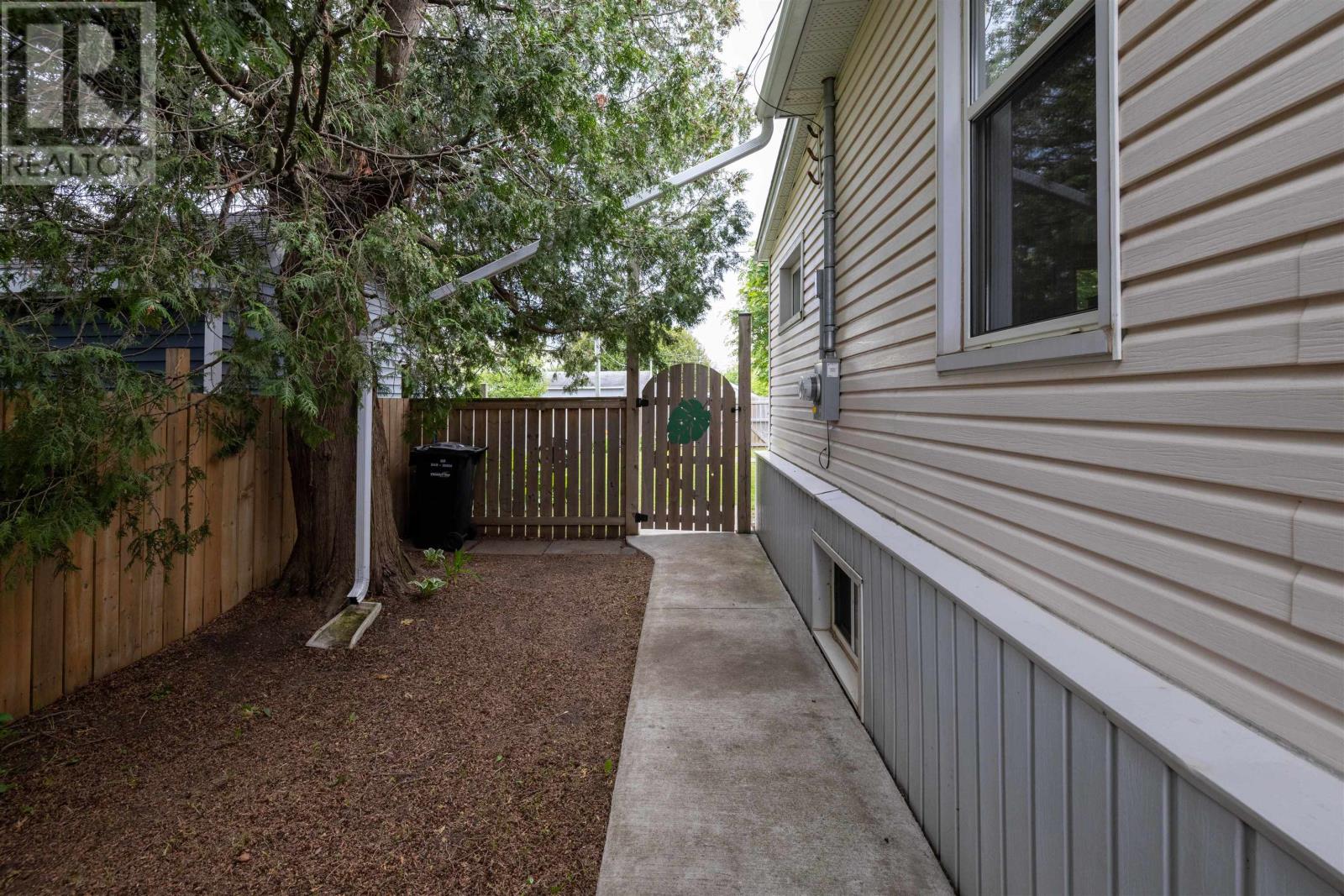 1209 Brown St, Thunder Bay, Ontario  P7E 2M3 - Photo 21 - TB2601539