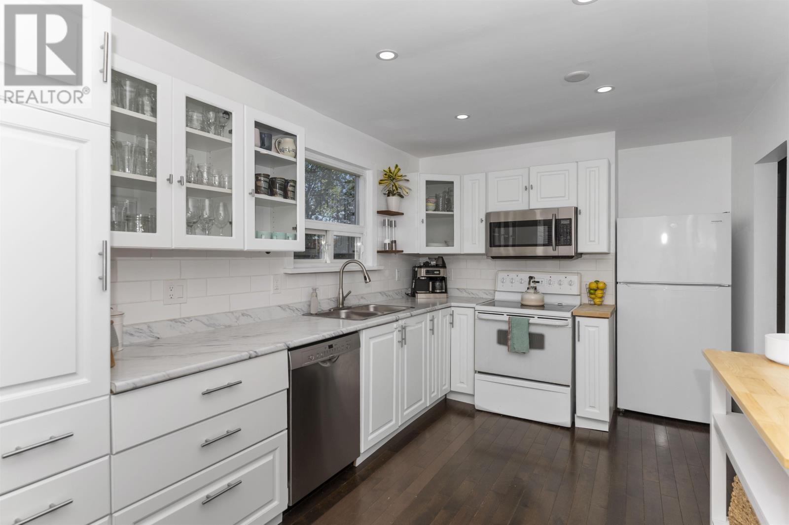 79 Vera Ave, Thunder Bay, Ontario  P7A 6T7 - Photo 7 - TB2601672