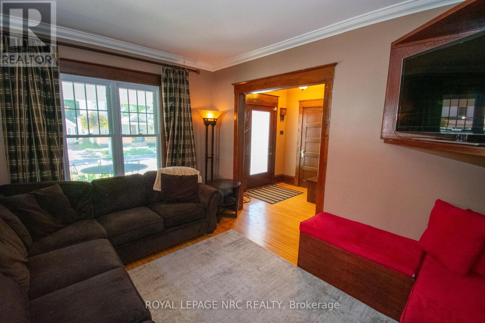 6365 Barker Street, Niagara Falls, Ontario  L2G 1Y6 - Photo 13 - X13483400