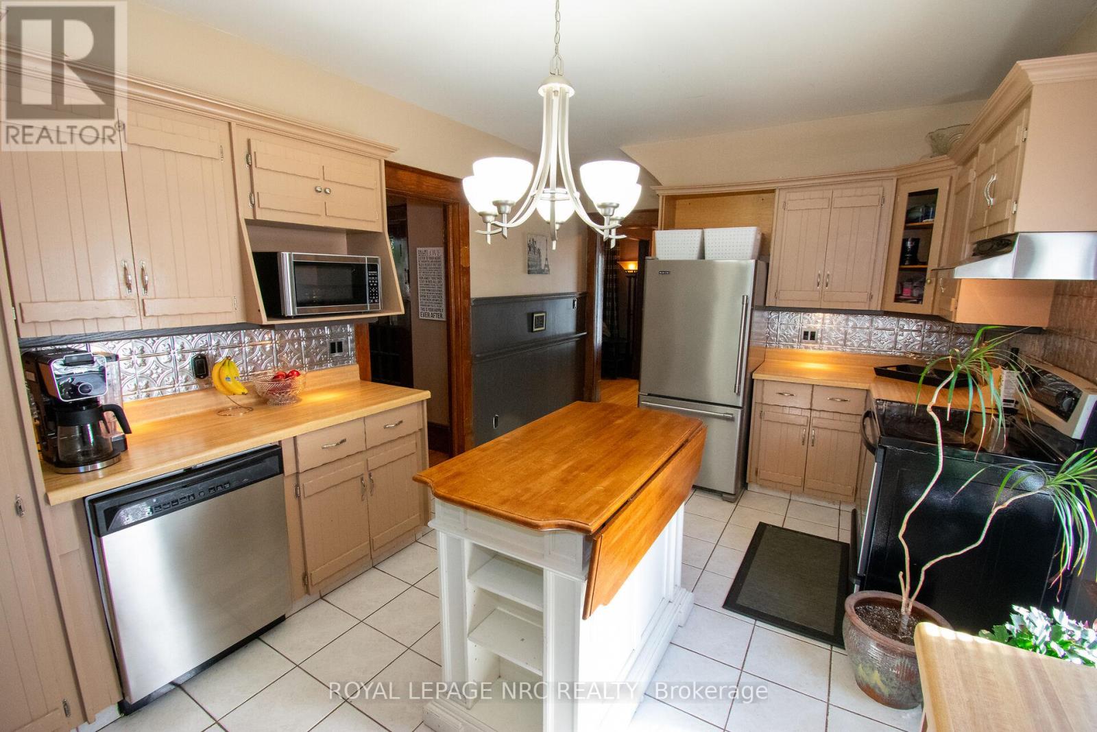 6365 Barker Street, Niagara Falls, Ontario  L2G 1Y6 - Photo 20 - X13483400