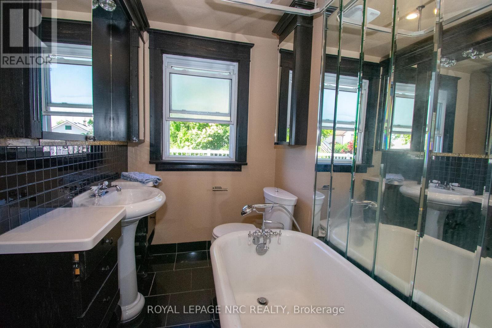 6365 Barker Street, Niagara Falls, Ontario  L2G 1Y6 - Photo 26 - X13483400