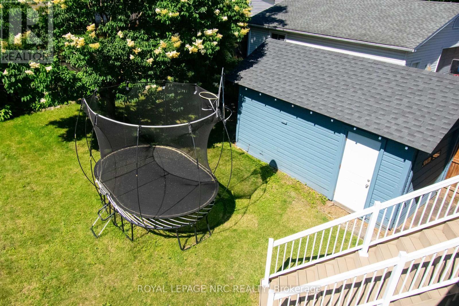 6365 Barker Street, Niagara Falls, Ontario  L2G 1Y6 - Photo 38 - X13483400
