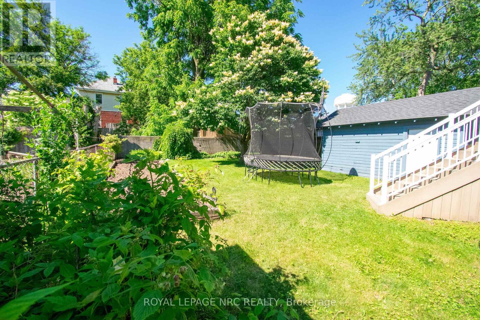 6365 Barker Street, Niagara Falls, Ontario  L2G 1Y6 - Photo 41 - X13483400