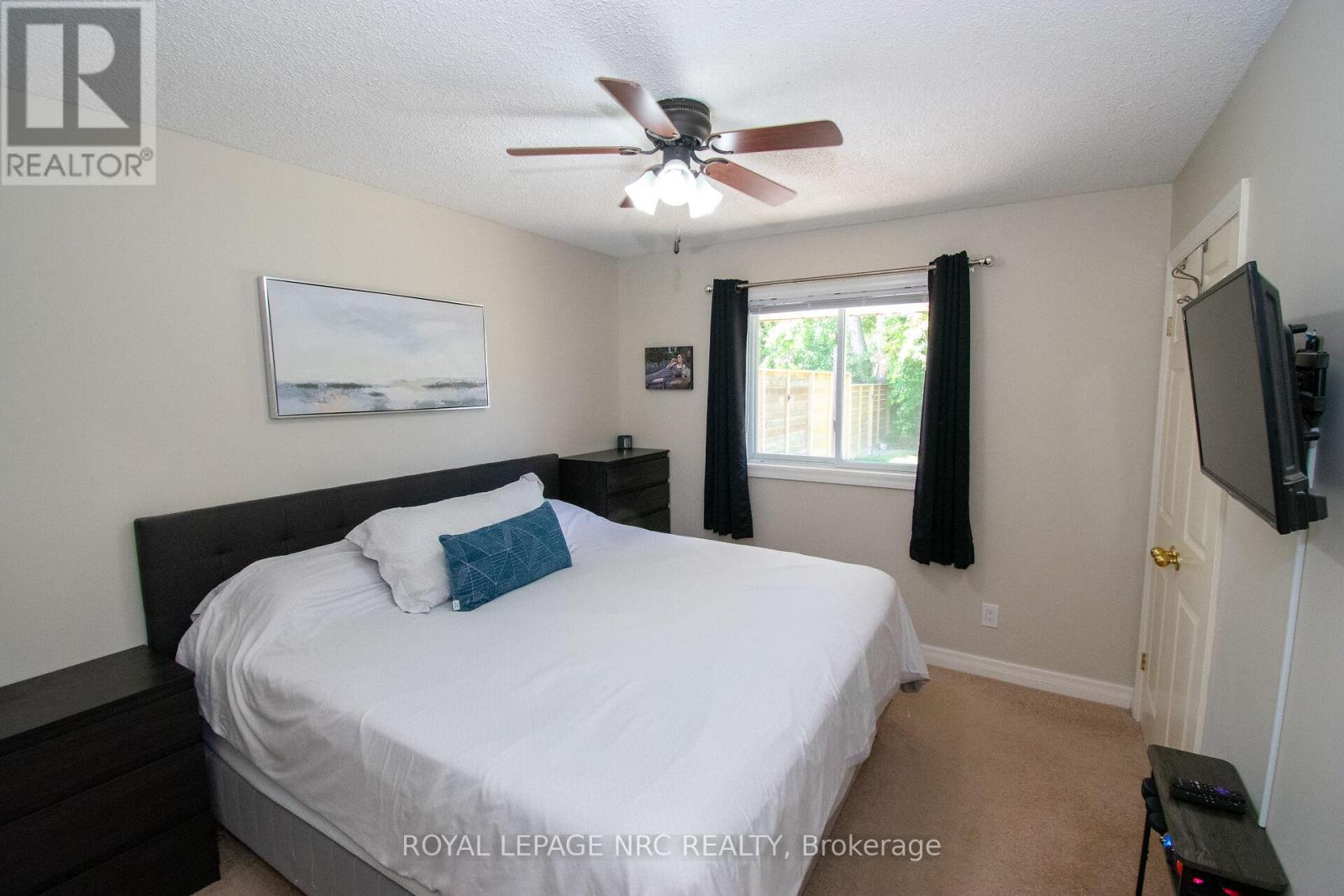 38 Carriage Road, St. Catharines (Secord Woods), Ontario L2P 1S9 - Photo 10 - X13483552