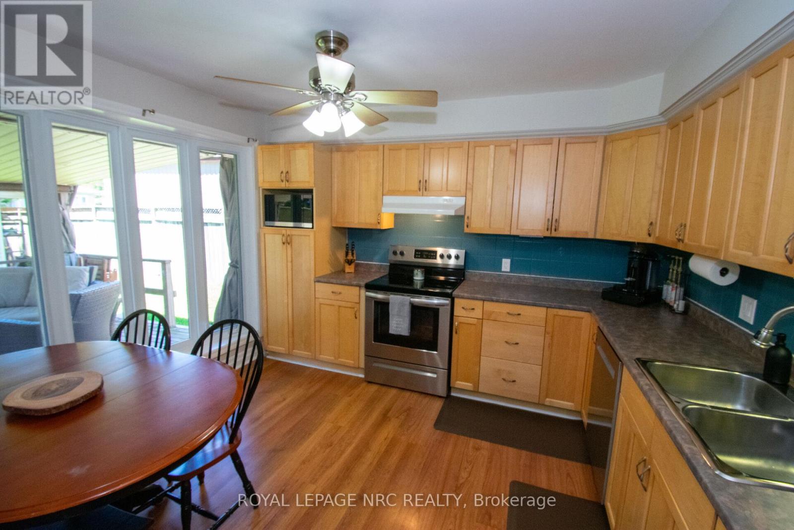 38 Carriage Road, St. Catharines (Secord Woods), Ontario L2P 1S9 - Photo 7 - X13483552