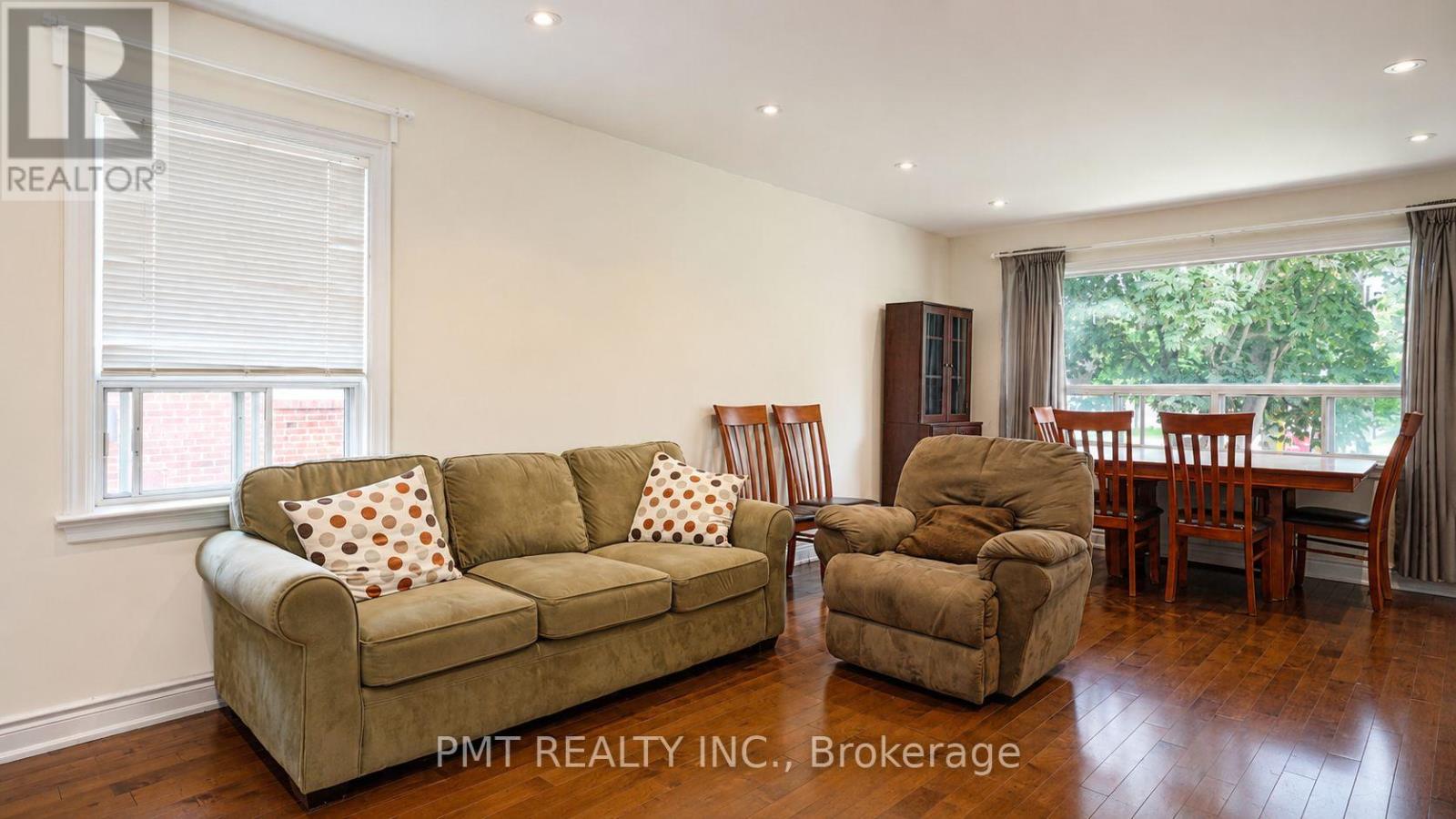 59 Mitcham Drive, Toronto, Ontario  M8W 2K2 - Photo 10 - W13483250