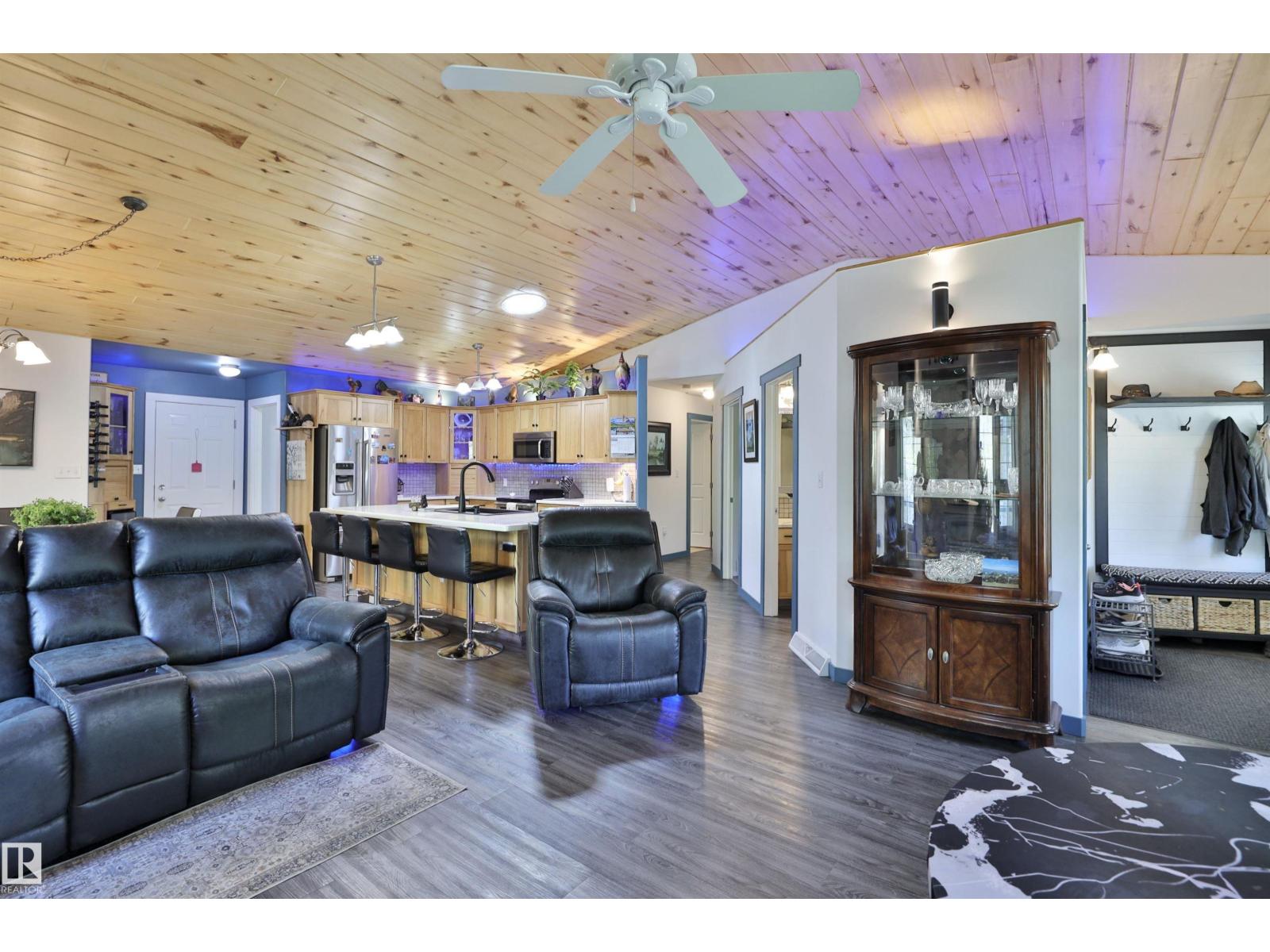5502 39 St, Rural Wetaskiwin County, Alberta  T0C 2C0 - Photo 17 - E4489410