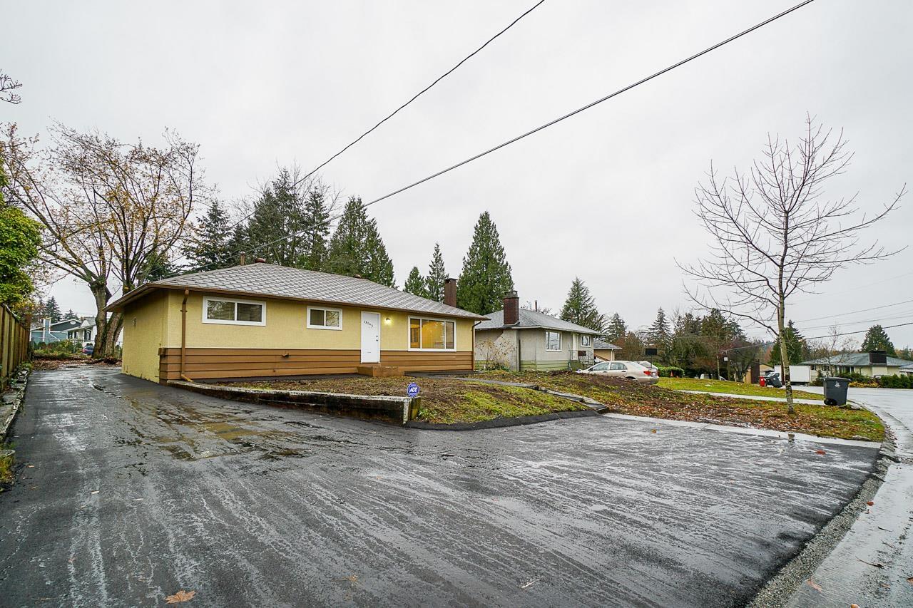 15144 Canary Drive, Surrey, British Columbia  V3R 4V5 - Photo 2 - R3138709