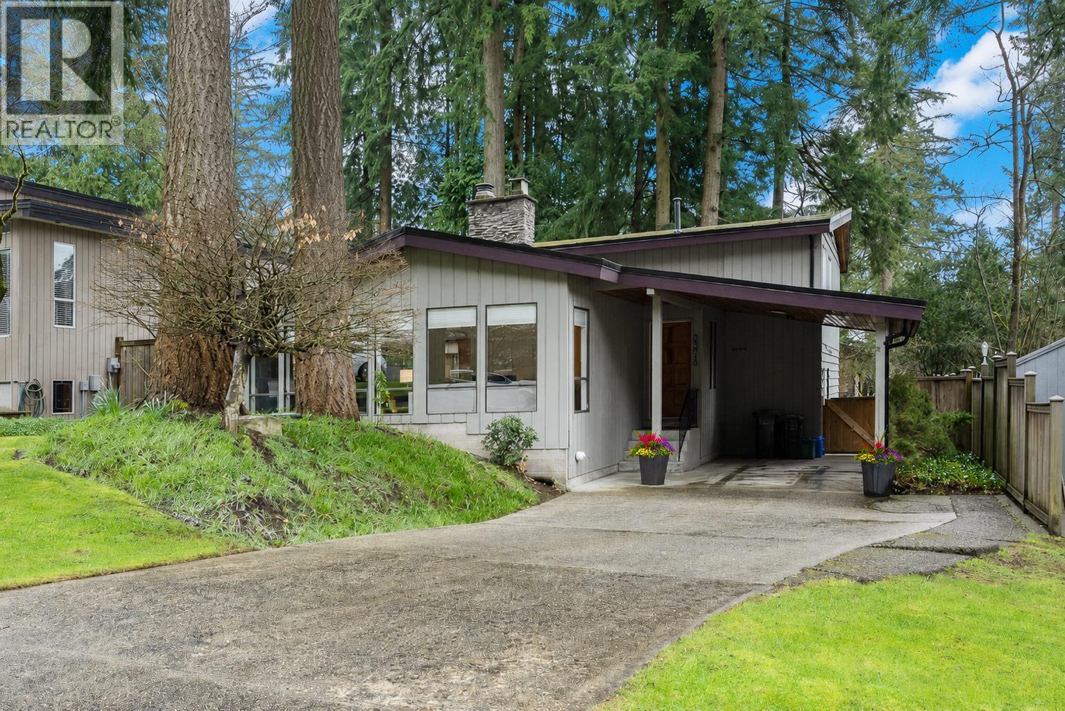 2376 KING ALBERT AVENUE, Coquitlam, British Columbia