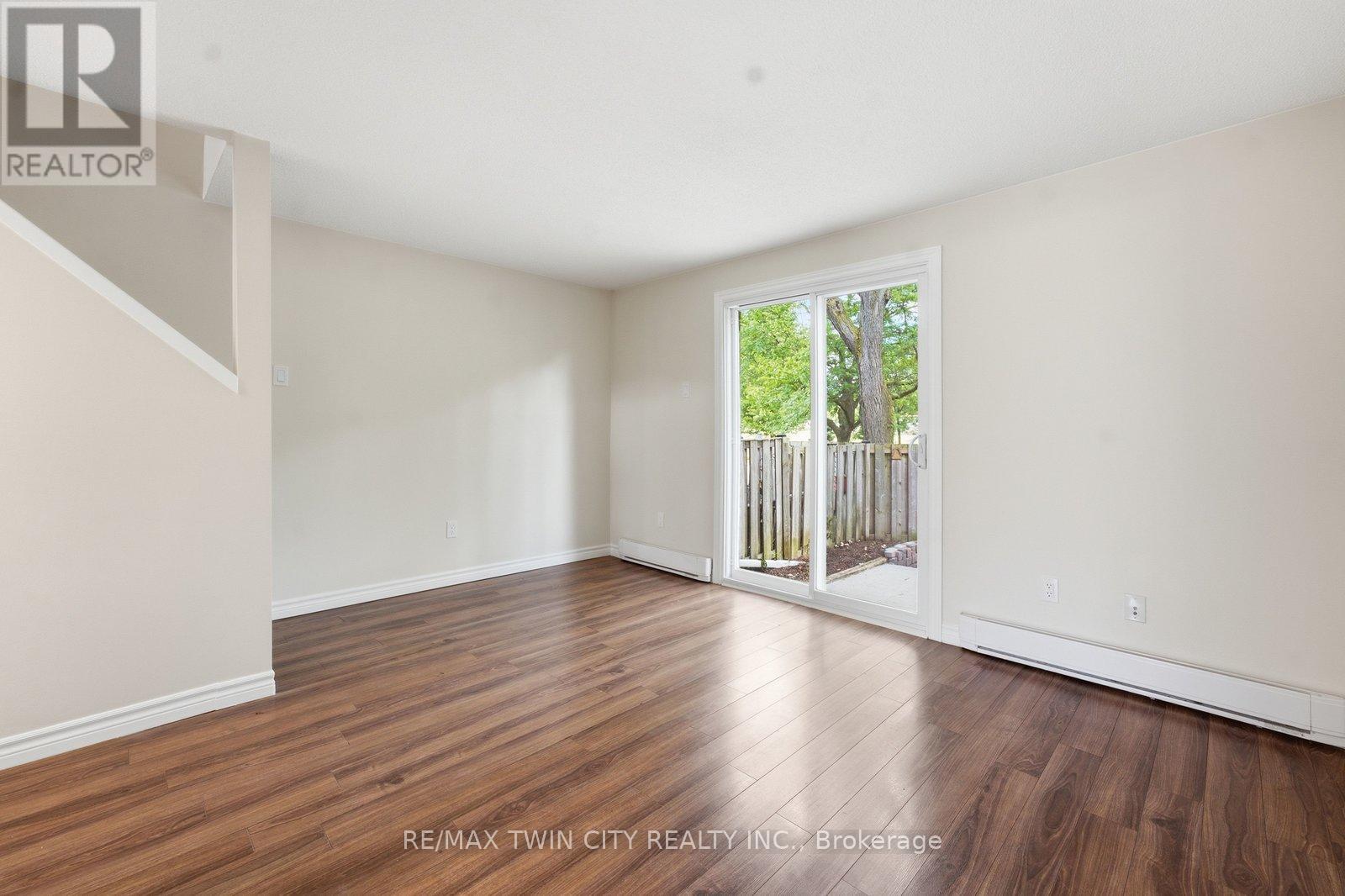3 - 476 Grey Street, Brantford, Ontario  N3S 7S5 - Photo 11 - X13483136
