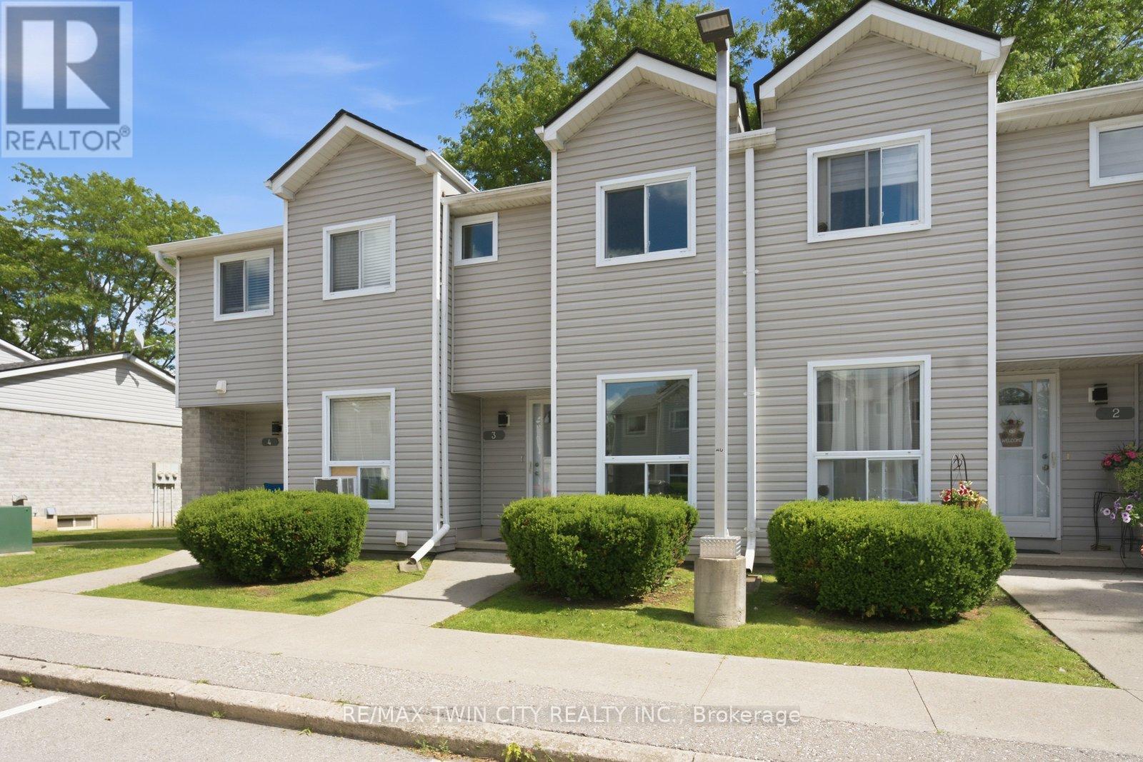 3 - 476 Grey Street, Brantford, Ontario  N3S 7S5 - Photo 2 - X13483136