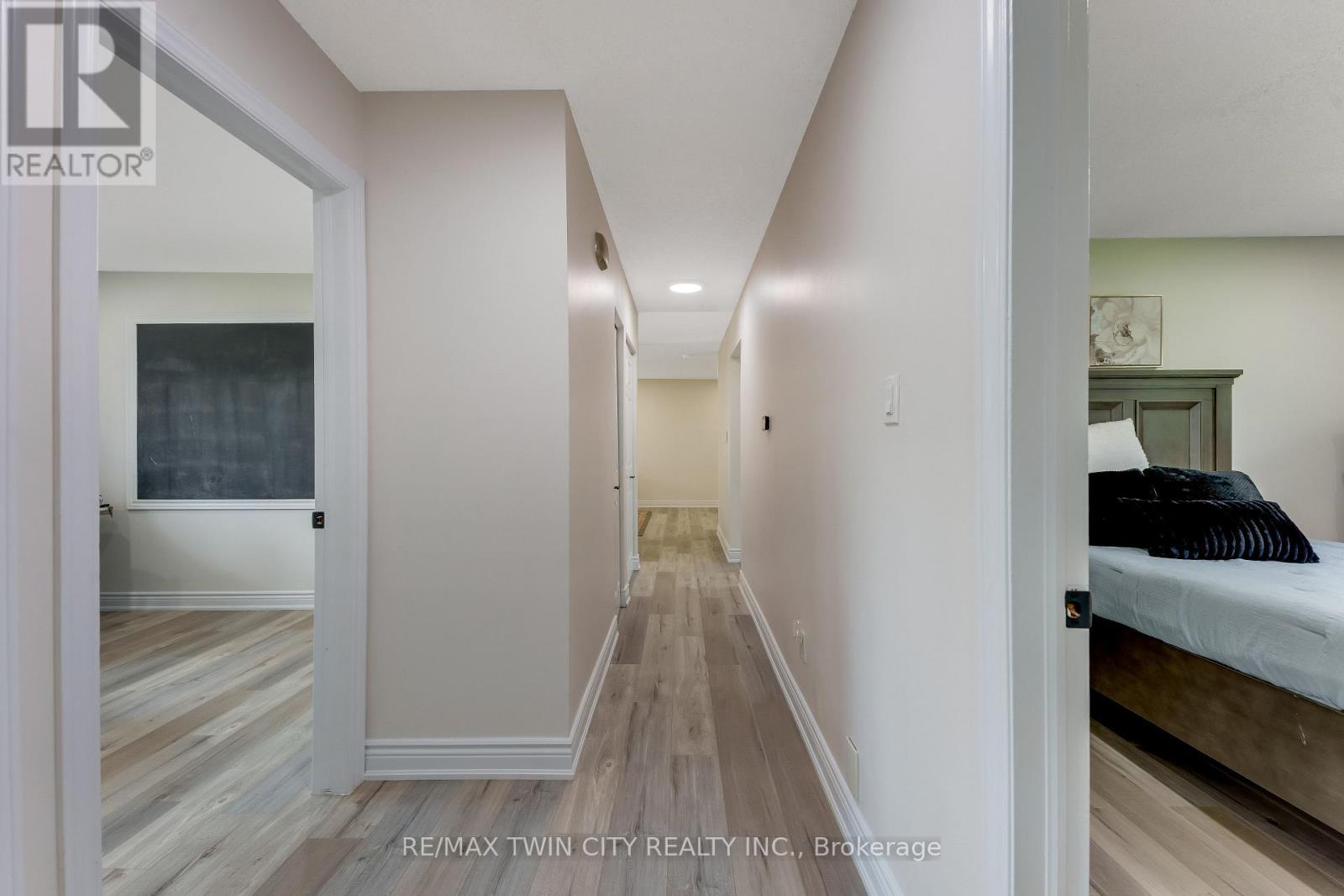 160 Gray Street, Kitchener, Ontario  N2A 3P7 - Photo 14 - X13483276