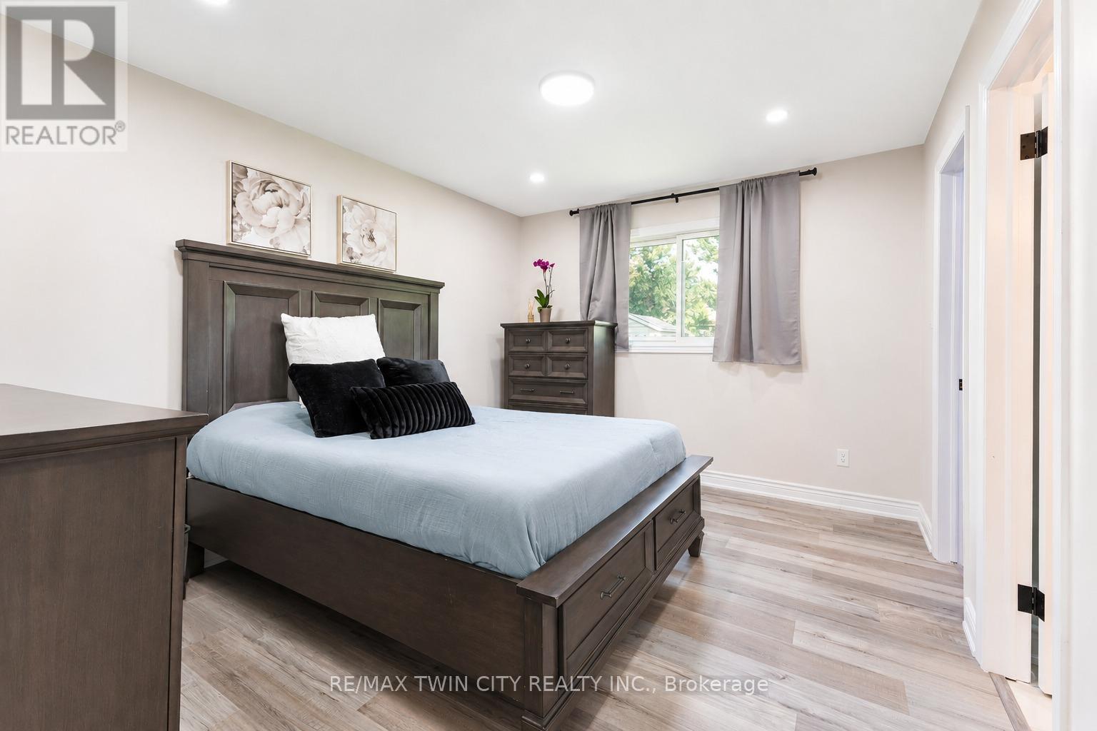 160 Gray Street, Kitchener, Ontario  N2A 3P7 - Photo 16 - X13483276