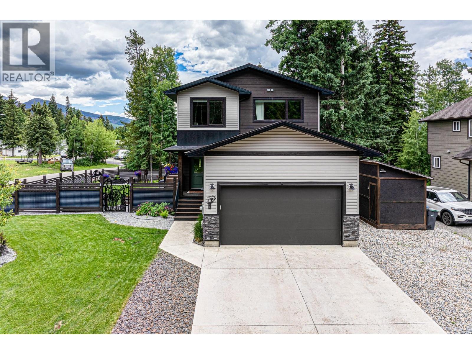 1385 Cypress Drive, Sparwood, British Columbia  V0B 2G2 - Photo 68 - 10391854