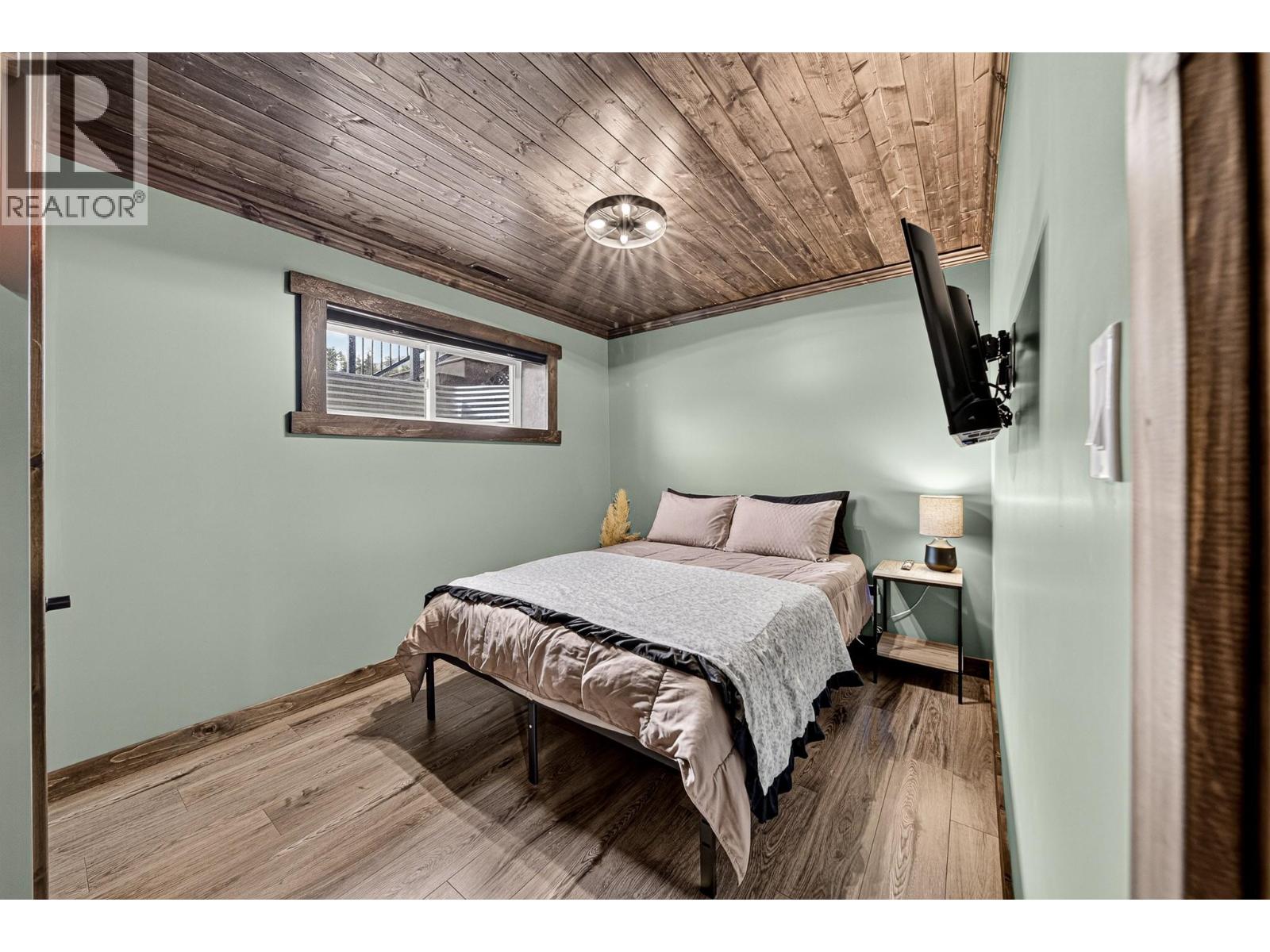 1385 Cypress Drive, Sparwood, British Columbia  V0B 2G2 - Photo 52 - 10391854