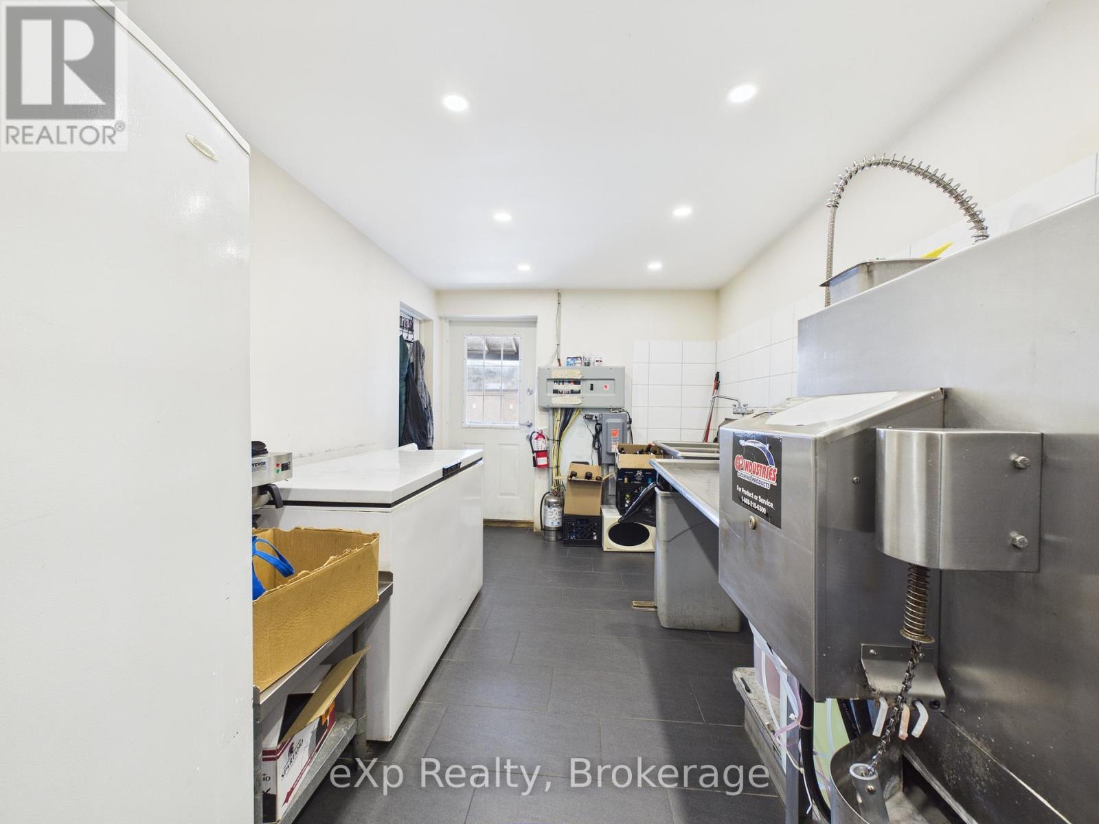 348 Durham Street E, Brockton, Ontario  N0G 2V0 - Photo 20 - X13483578