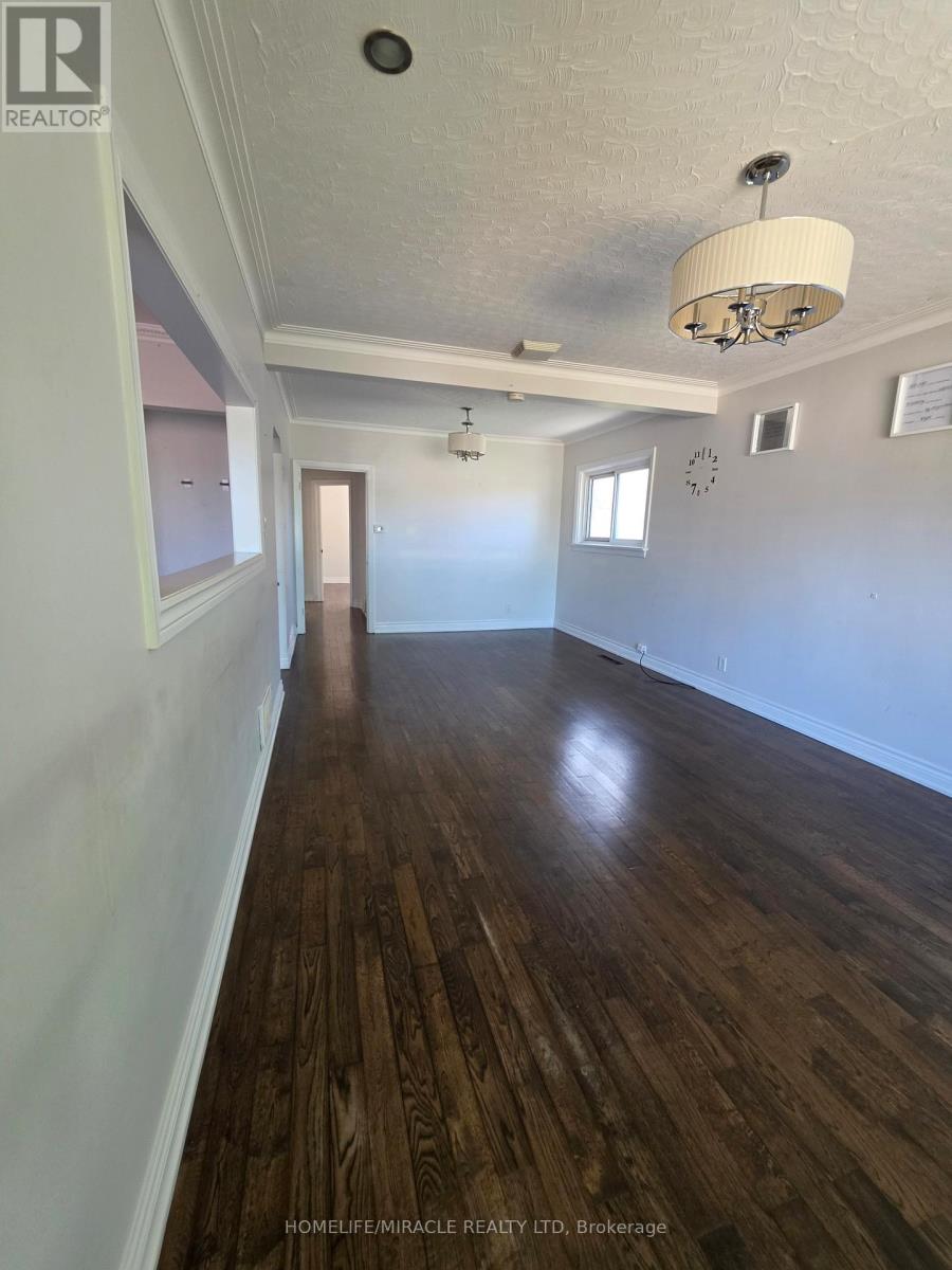 Main - 1382 Warden Avenue, Toronto, Ontario  M1R 2S5 - Photo 12 - E13093666