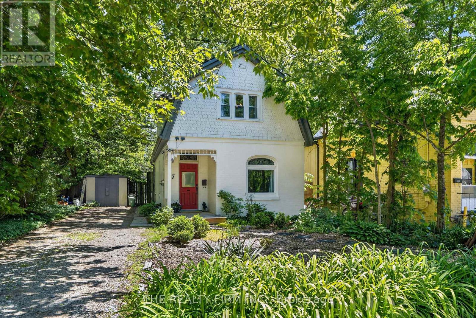 17 Woodward Avenue, London North, Ontario  N6H 2G6 - Photo 2 - X13424718
