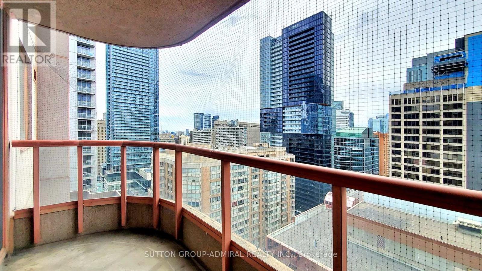 2701 - 736 Bay Street, Toronto, Ontario  M5G 1N6 - Photo 4 - C13483566