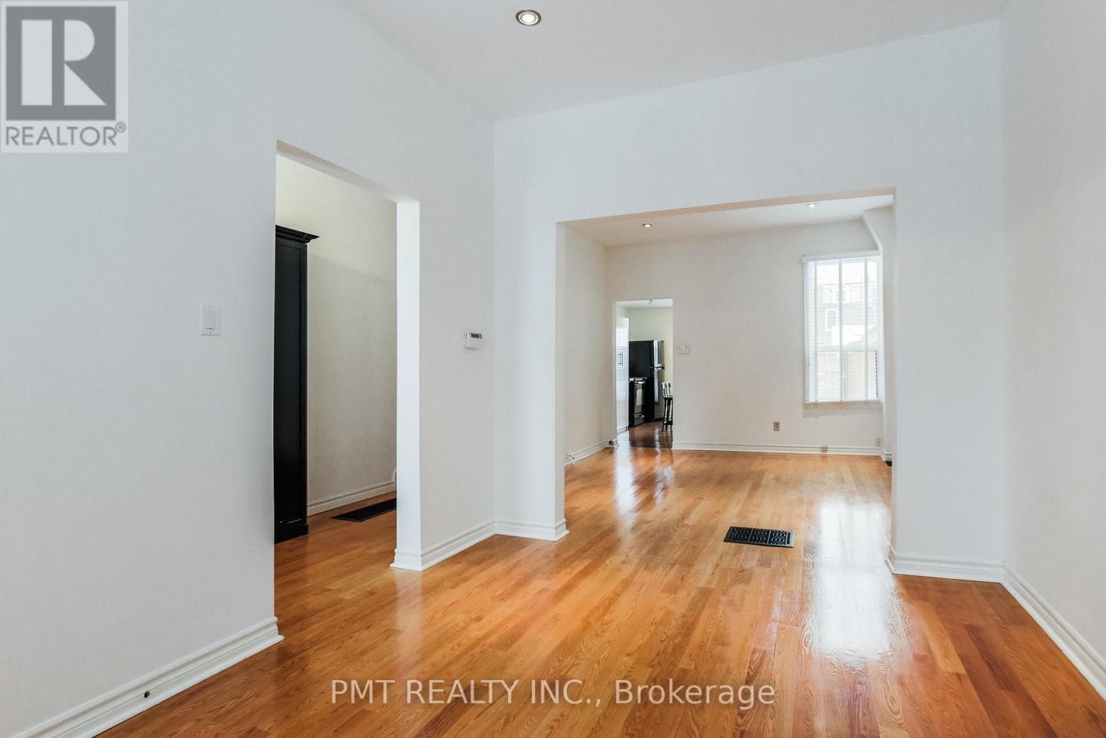 50 Massey Street, Toronto, Ontario  M6J 2T4 - Photo 5 - C13483600