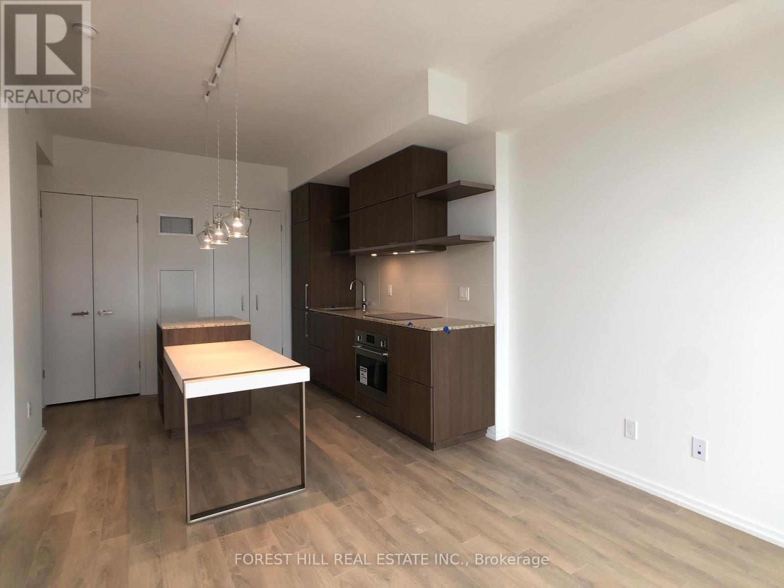 5301 - 197 Yonge Street, Toronto, Ontario  M5B 1M4 - Photo 3 - C13483620