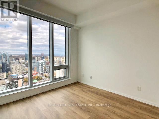 5301 - 197 Yonge Street, Toronto, Ontario  M5B 1M4 - Photo 5 - C13483620
