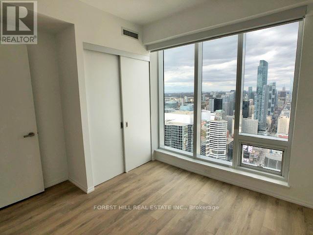 5301 - 197 Yonge Street, Toronto, Ontario  M5B 1M4 - Photo 6 - C13483620