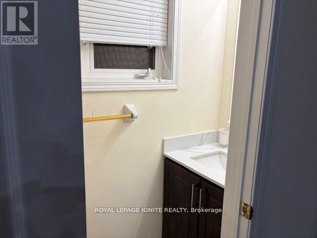 11 Curran Hall Crescent, Toronto, Ontario  M1G 0A1 - Photo 35 - E13483402