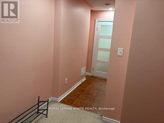 11 Curran Hall Crescent, Toronto, Ontario  M1G 0A1 - Photo 8 - E13483402