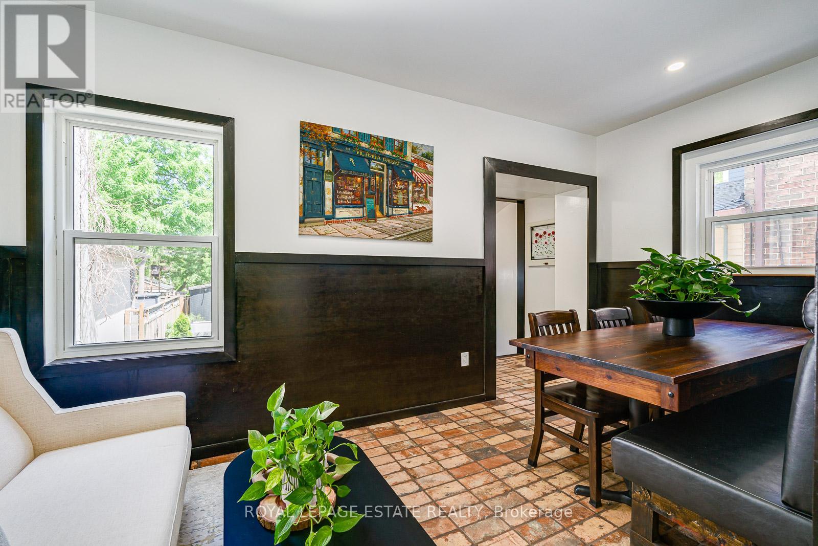 215 Pickering Street, Toronto, Ontario  M4E 3J9 - Photo 21 - E13483440