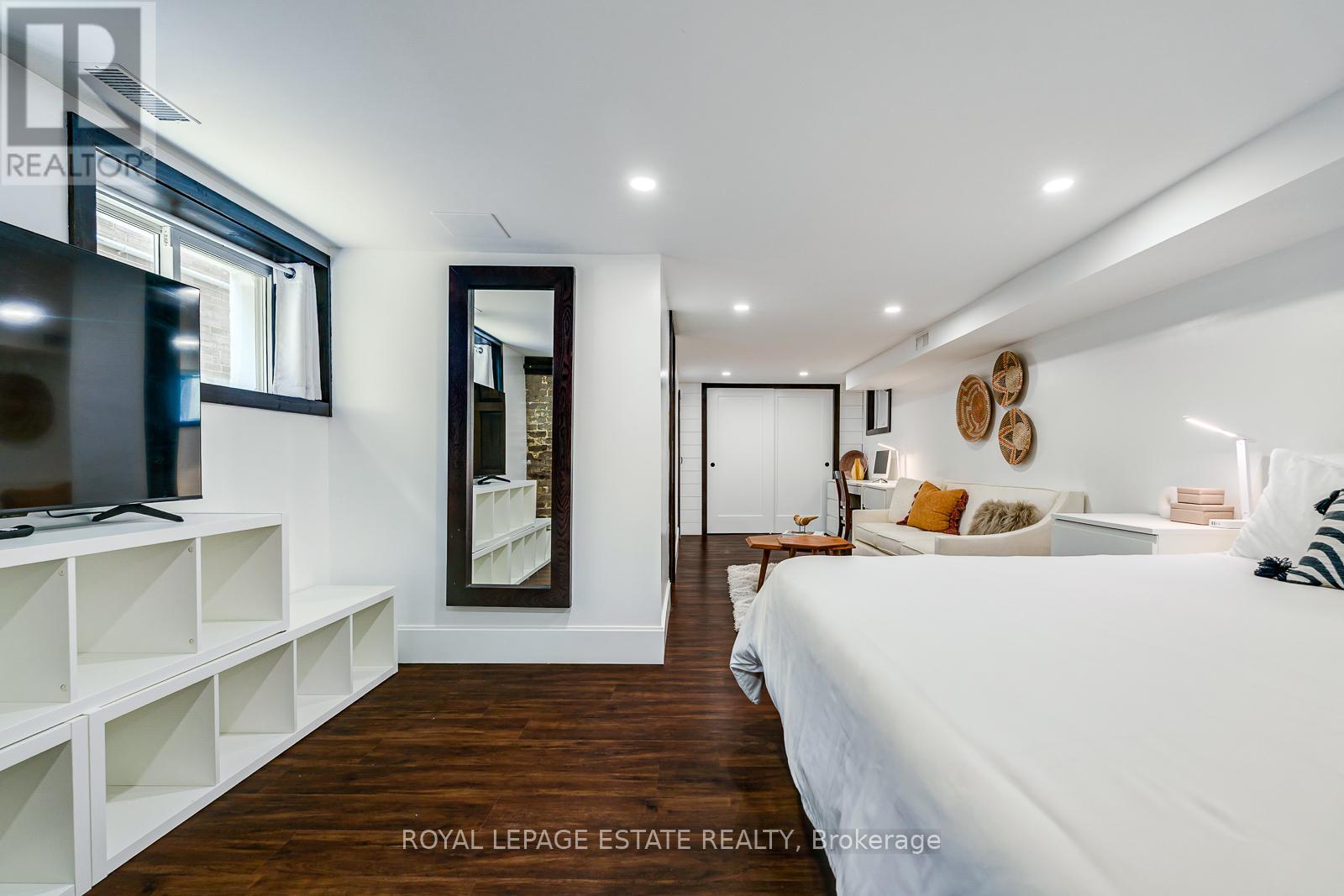 215 Pickering Street, Toronto, Ontario  M4E 3J9 - Photo 24 - E13483440