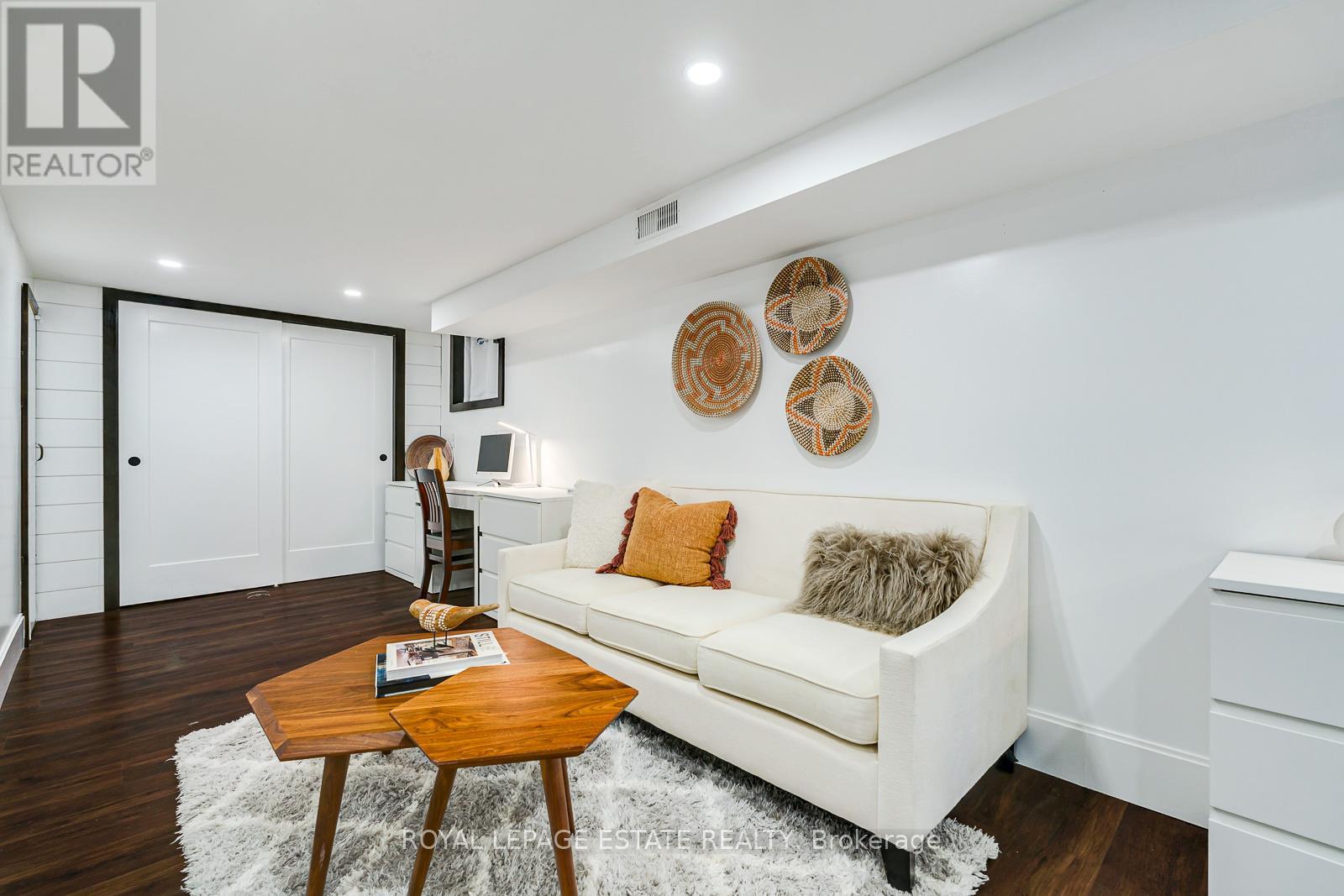 215 Pickering Street, Toronto, Ontario  M4E 3J9 - Photo 31 - E13483440