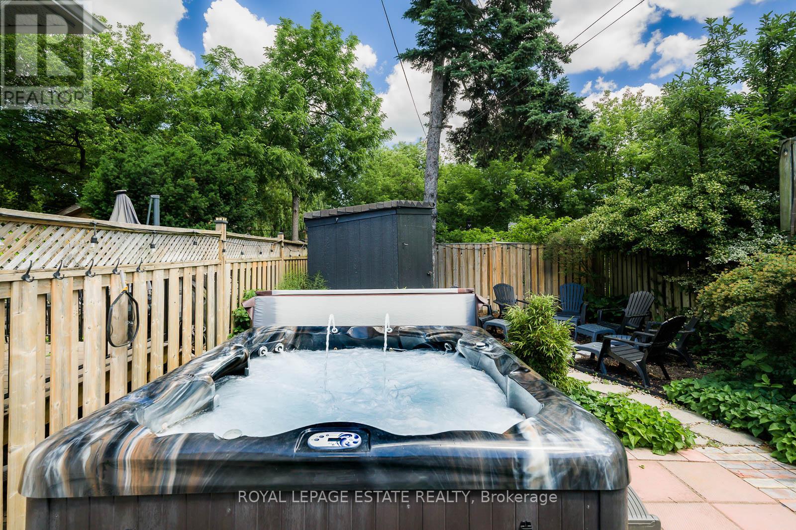 215 Pickering Street, Toronto, Ontario  M4E 3J9 - Photo 42 - E13483440