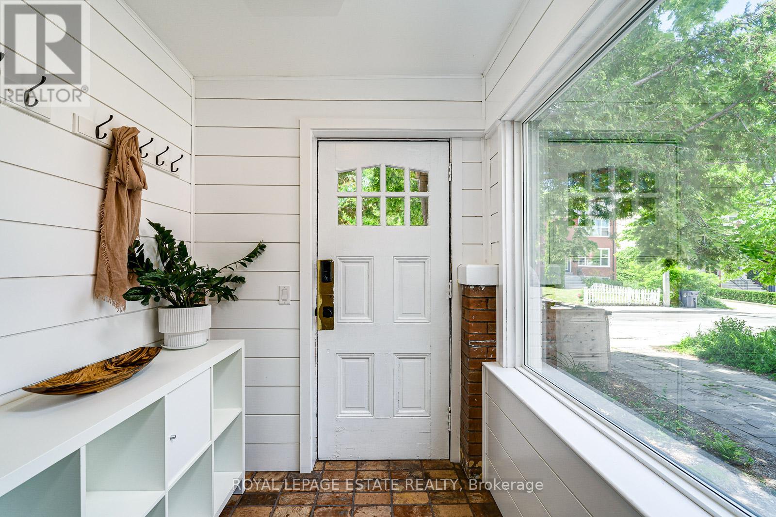 215 Pickering Street, Toronto, Ontario  M4E 3J9 - Photo 6 - E13483440