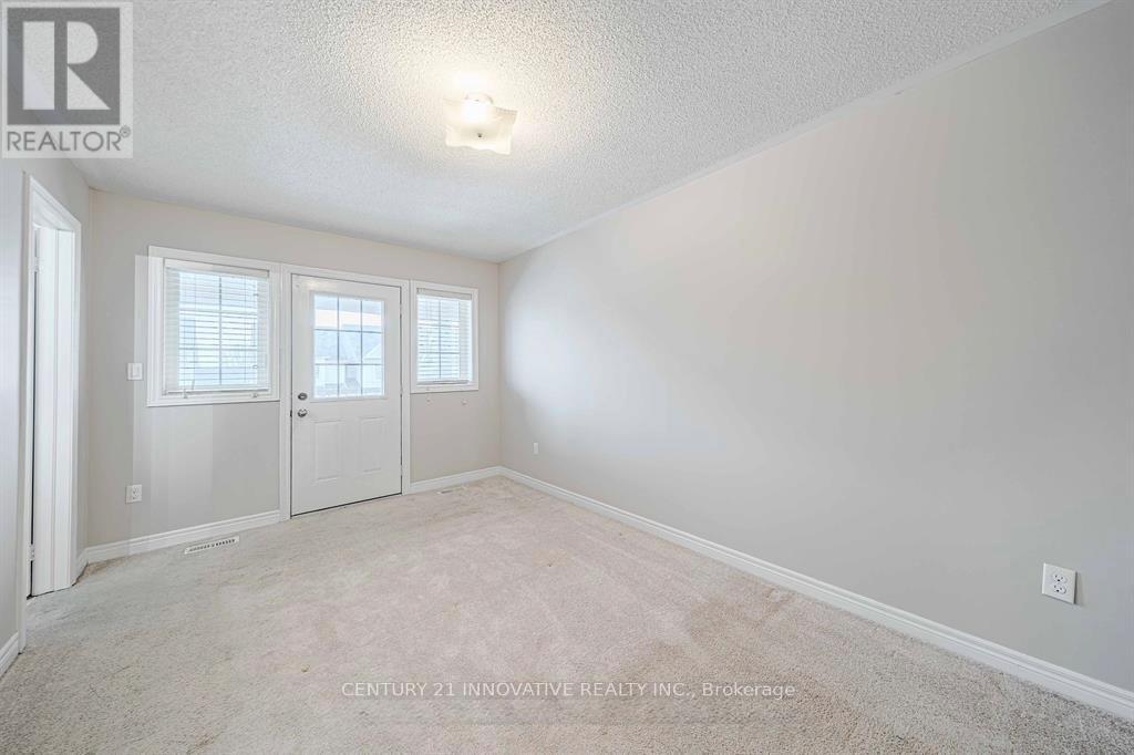 63 Kirkland Place, Whitby, Ontario  L1P 1X1 - Photo 21 - E13483504