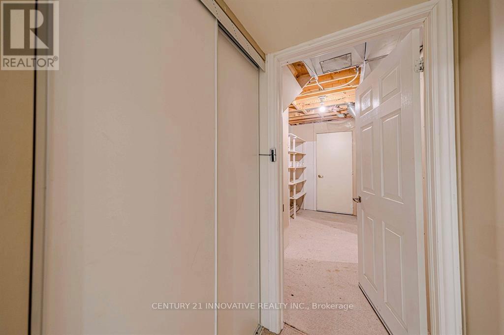63 Kirkland Place, Whitby, Ontario  L1P 1X1 - Photo 38 - E13483504