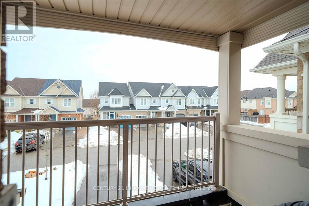 63 Kirkland Place, Whitby, Ontario  L1P 1X1 - Photo 41 - E13483504