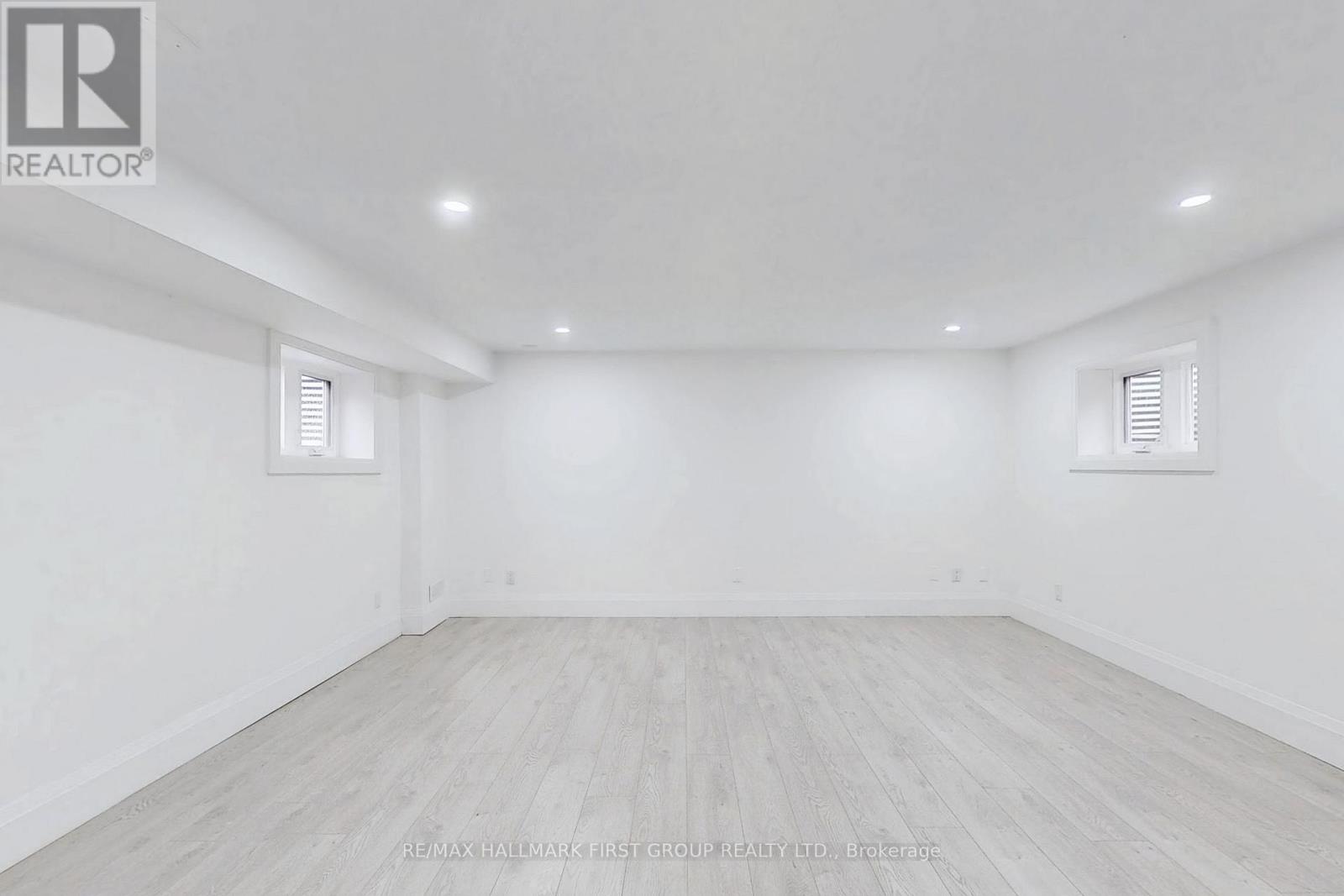 1 Bramwell Drive, Ajax, Ontario  L1S 5L1 - Photo 5 - E13483526