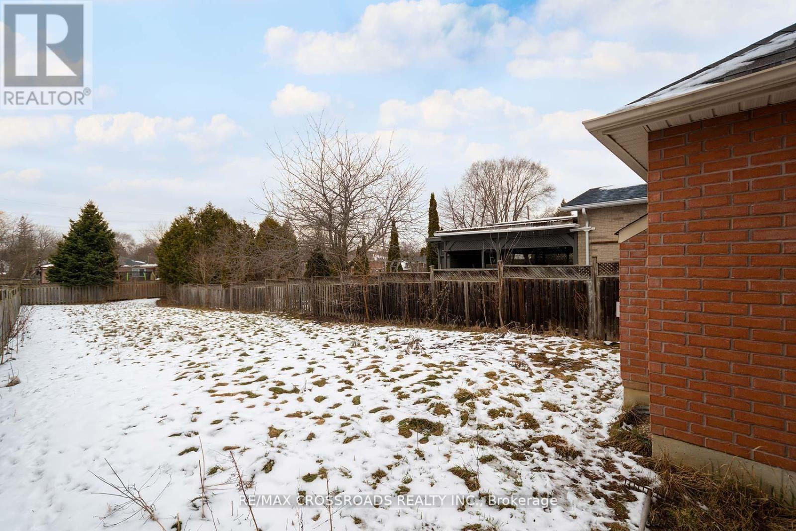 510 Hickory Street N, Whitby, Ontario  L1N 9W8 - Photo 35 - E13483632