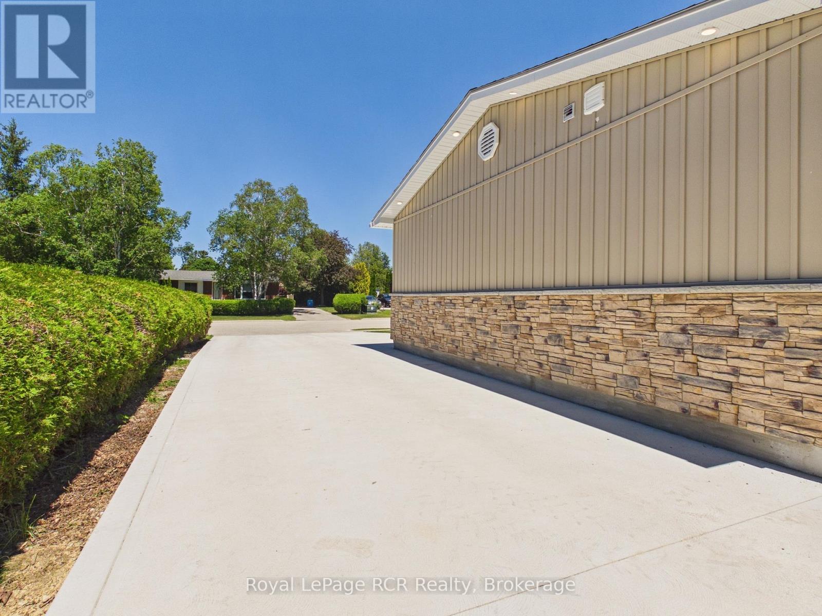 25 Inverlyn Crescent N, Kincardine, Ontario  N2Z 1H7 - Photo 41 - X13482406