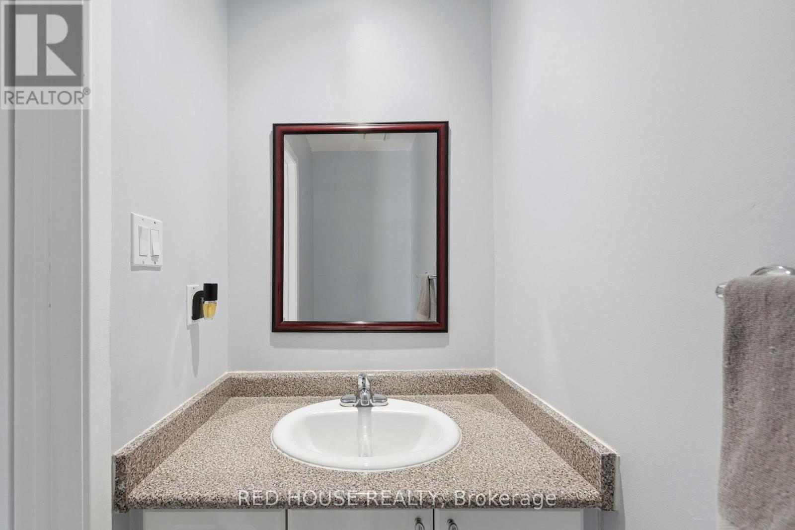 52 Terrosa Road, Markham, Ontario L3S 2M7 - Photo 7 - N13483312