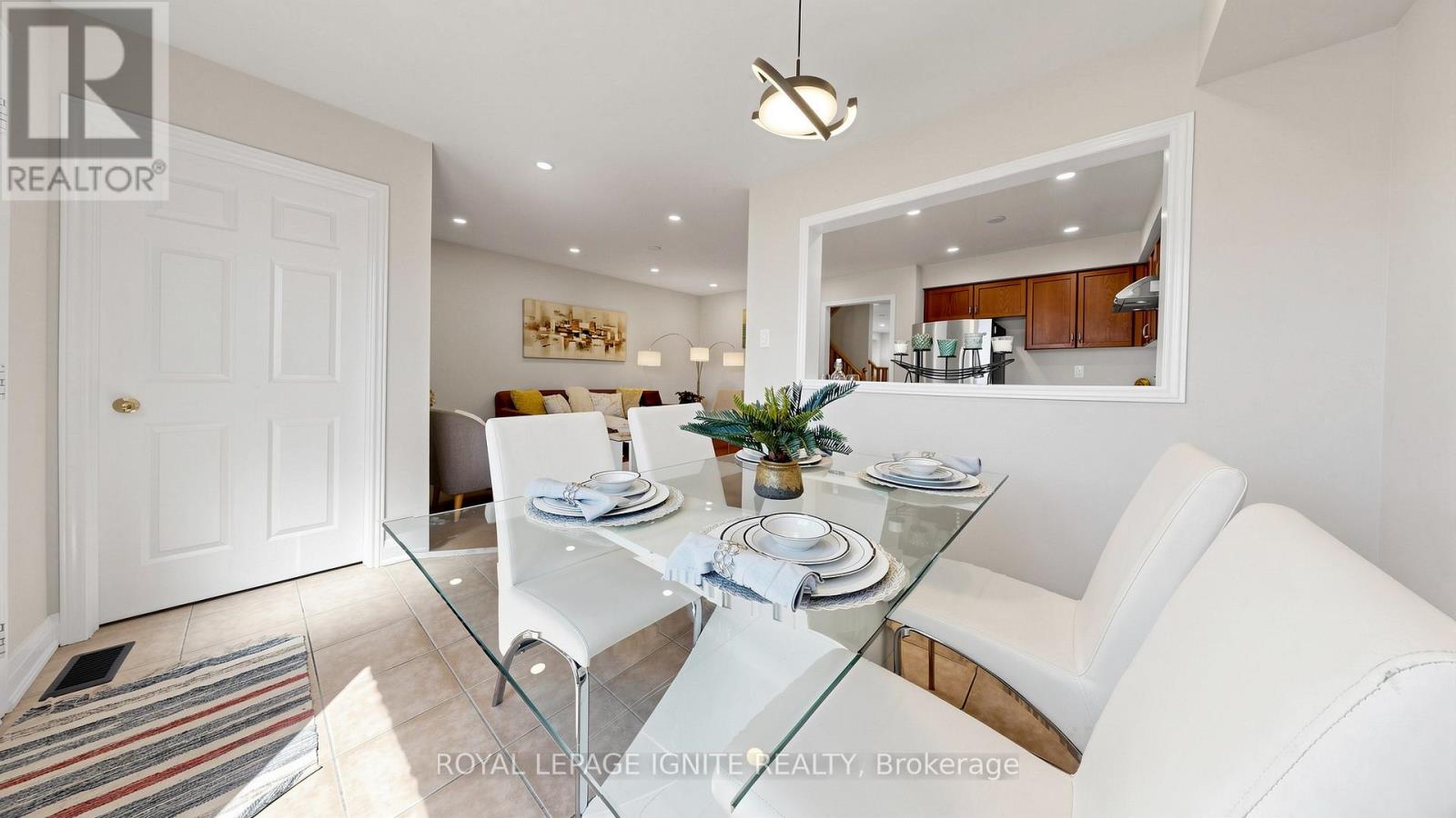 550 Hoover Park Drive, Whitchurch-Stouffville, Ontario  L4A 0S8 - Photo 18 - N13483316
