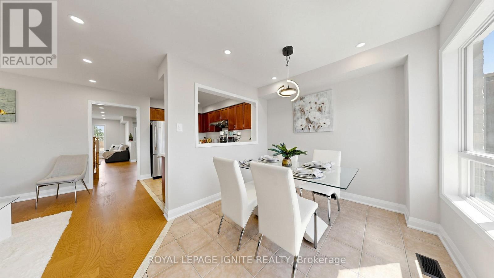 550 Hoover Park Drive, Whitchurch-Stouffville, Ontario  L4A 0S8 - Photo 20 - N13483316