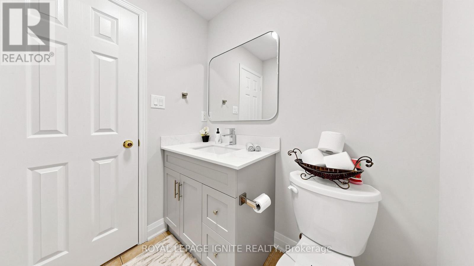 550 Hoover Park Drive, Whitchurch-Stouffville, Ontario  L4A 0S8 - Photo 22 - N13483316