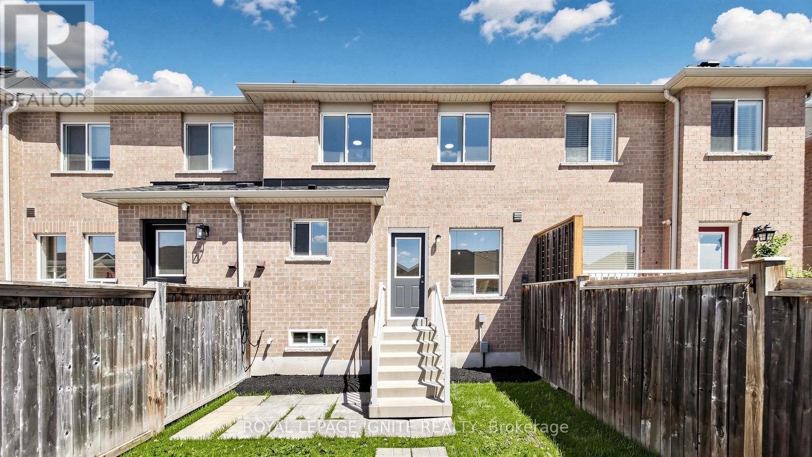 550 Hoover Park Drive, Whitchurch-Stouffville, Ontario  L4A 0S8 - Photo 44 - N13483316