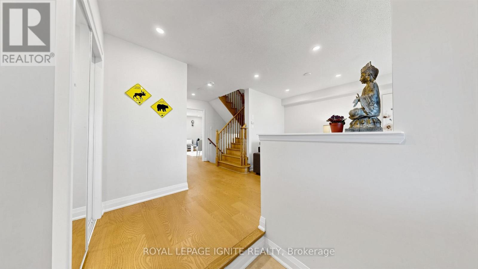 550 Hoover Park Drive, Whitchurch-Stouffville, Ontario  L4A 0S8 - Photo 5 - N13483316