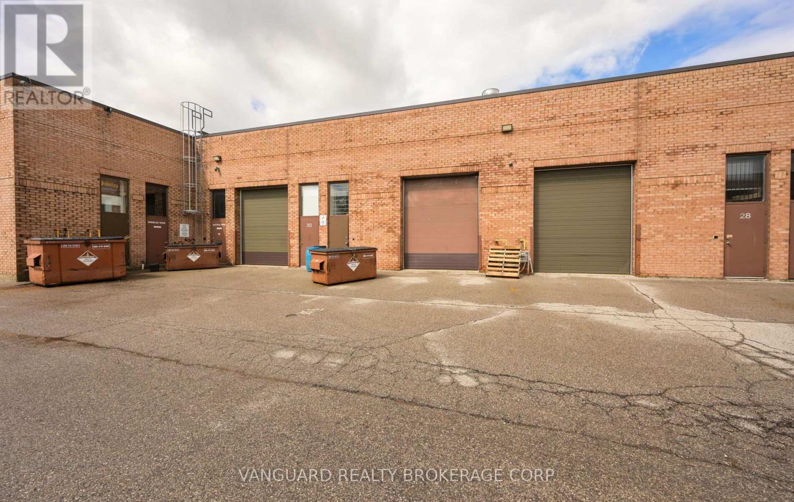 29 - 160 Applewood Crescent, Vaughan, Ontario  L4K 4H2 - Photo 47 - N13483408