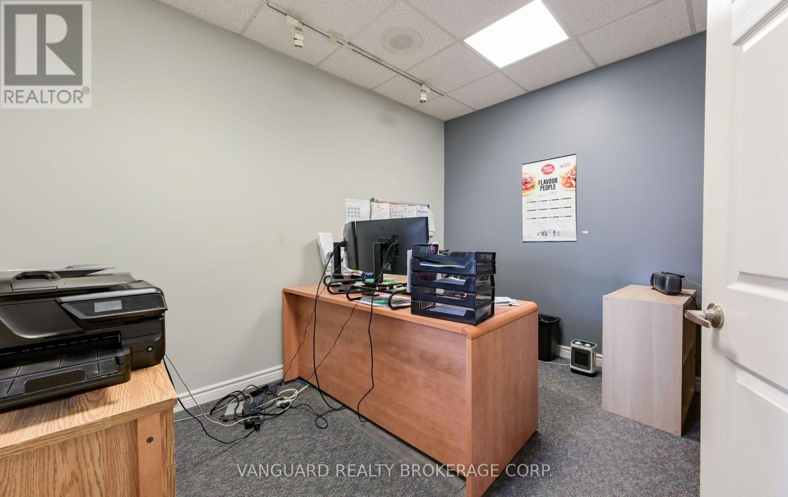 27 - 160 Applewood Crescent, Vaughan, Ontario L4K 4H2 - Photo 19 - N13483450