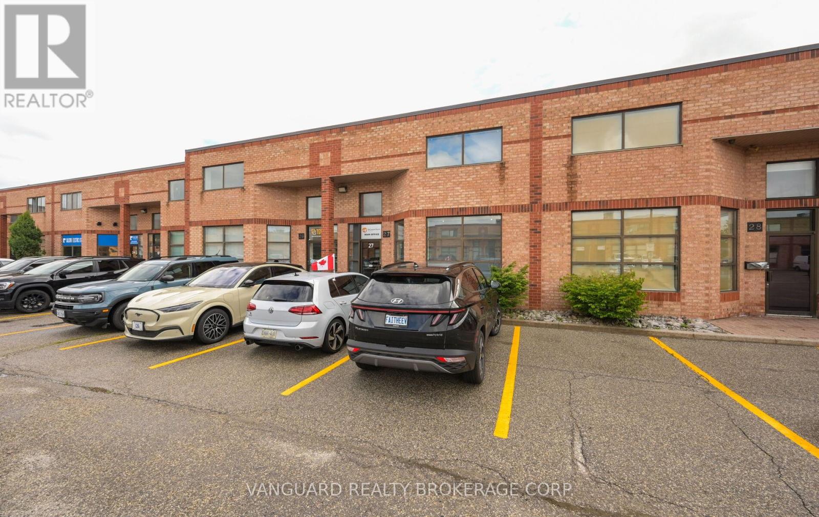 27 - 160 Applewood Crescent, Vaughan, Ontario L4K 4H2 - Photo 2 - N13483450