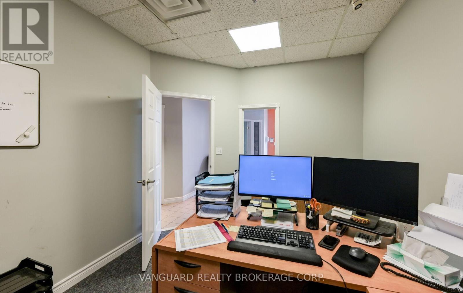 27 - 160 Applewood Crescent, Vaughan, Ontario L4K 4H2 - Photo 21 - N13483450